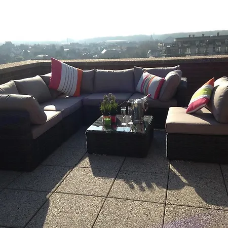 아파트 Duplex Penthouse Plaza *